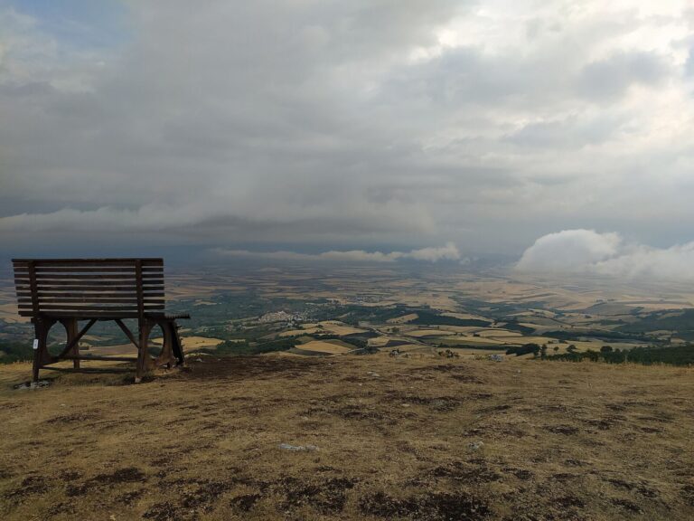 Veduta dal Monte Cornacchia, la vetta più alta della Puglia